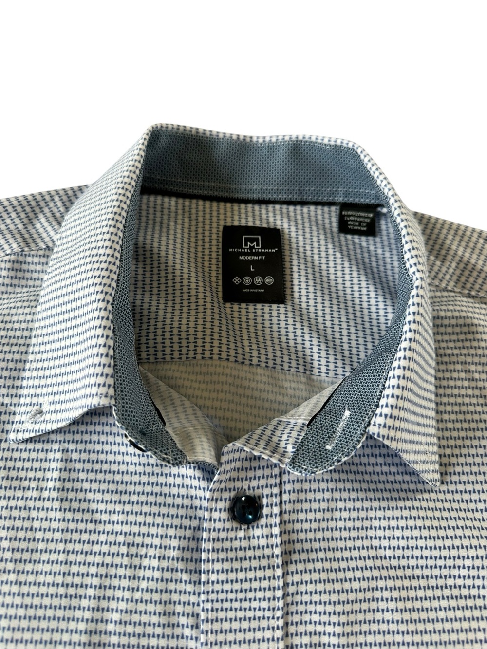 Michael Strahan Short-Sleeve Button-Down Shirt in Navy and White - Men’s Large - Picture 2 of 7